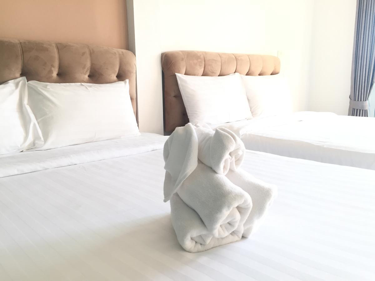 Boutique Summer House Pantai Jomtien Bagian luar foto